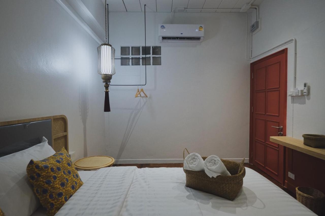 Matou Hostel & Cafe Ban Laem Muang Buitenkant foto