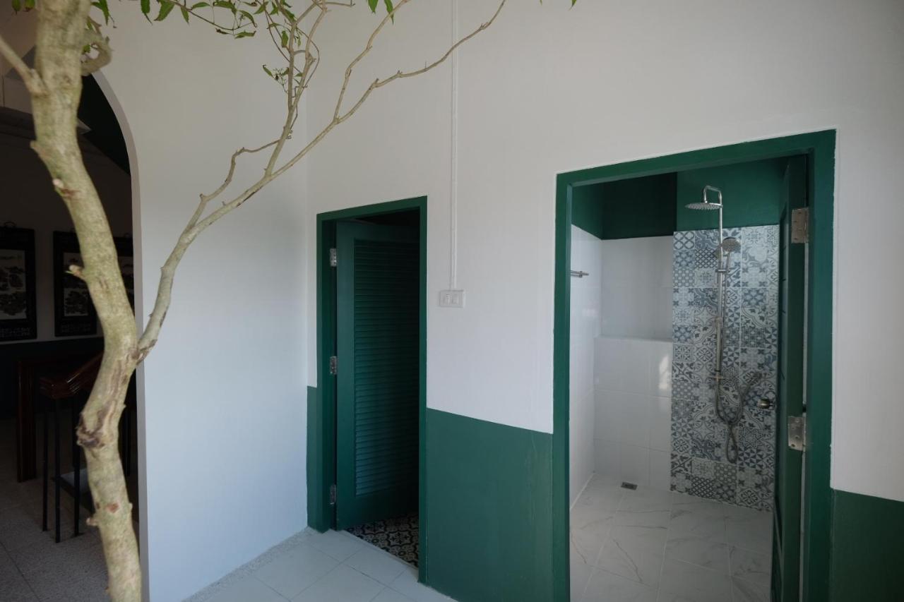 Matou Hostel & Cafe Ban Laem Muang Buitenkant foto