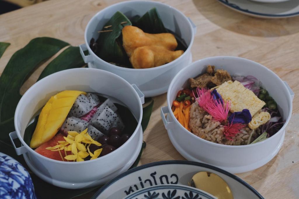 Matou Hostel & Cafe Ban Laem Muang Buitenkant foto
